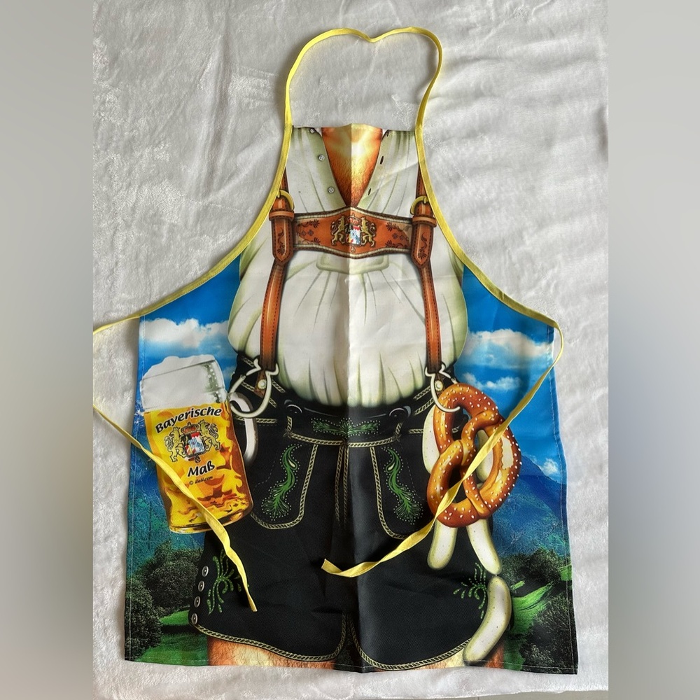 NWOT German men’s apron. Made in Italy. Great for cooling & grilling !